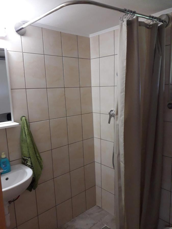 Matyas Apartman Tard 외부 사진