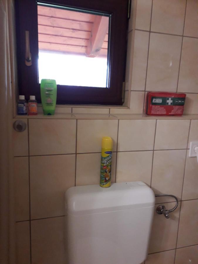 Matyas Apartman Tard 외부 사진