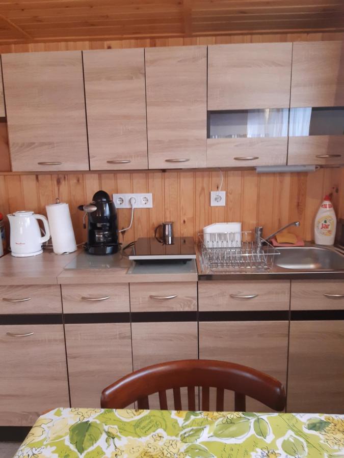 Matyas Apartman Tard 외부 사진